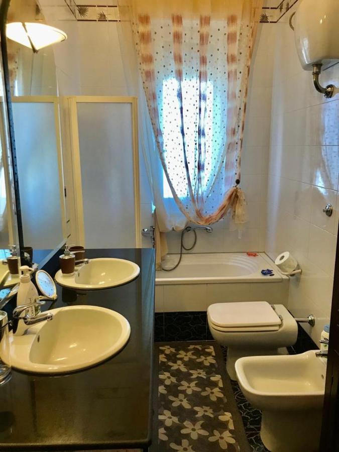 Casa Vacanza Nonna Adri Monopoli Exteriör bild